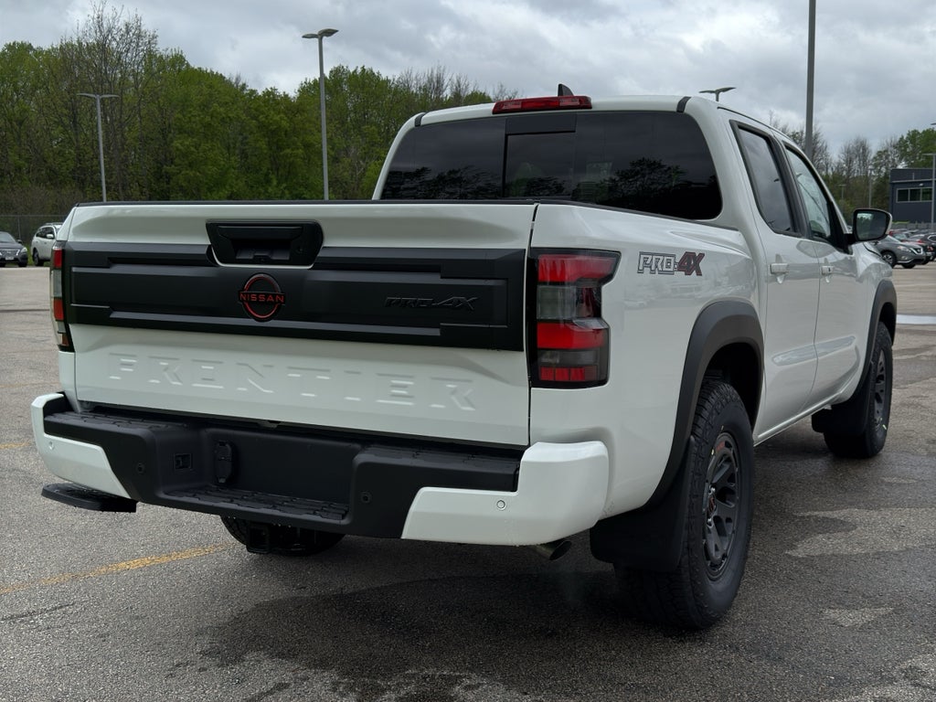2026 Nissan Frontier Crew Cab 4x4 PRO-4X