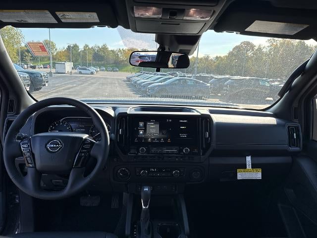 2027 Nissan Frontier Crew Cab 4x4 SV