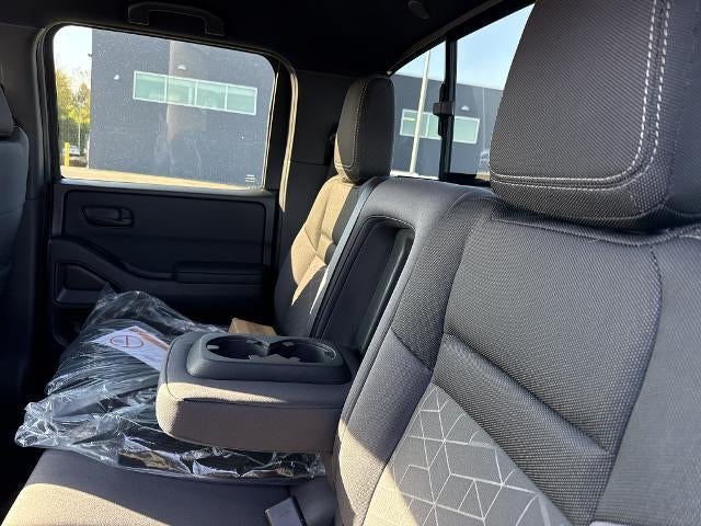 2027 Nissan Frontier Crew Cab 4x4 SV