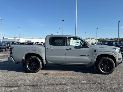 2027 Nissan Frontier Crew Cab 4x4 SV