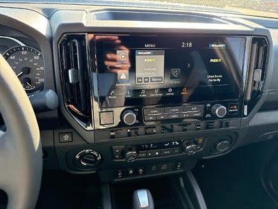 2027 Nissan Frontier Crew Cab 4x4 SV