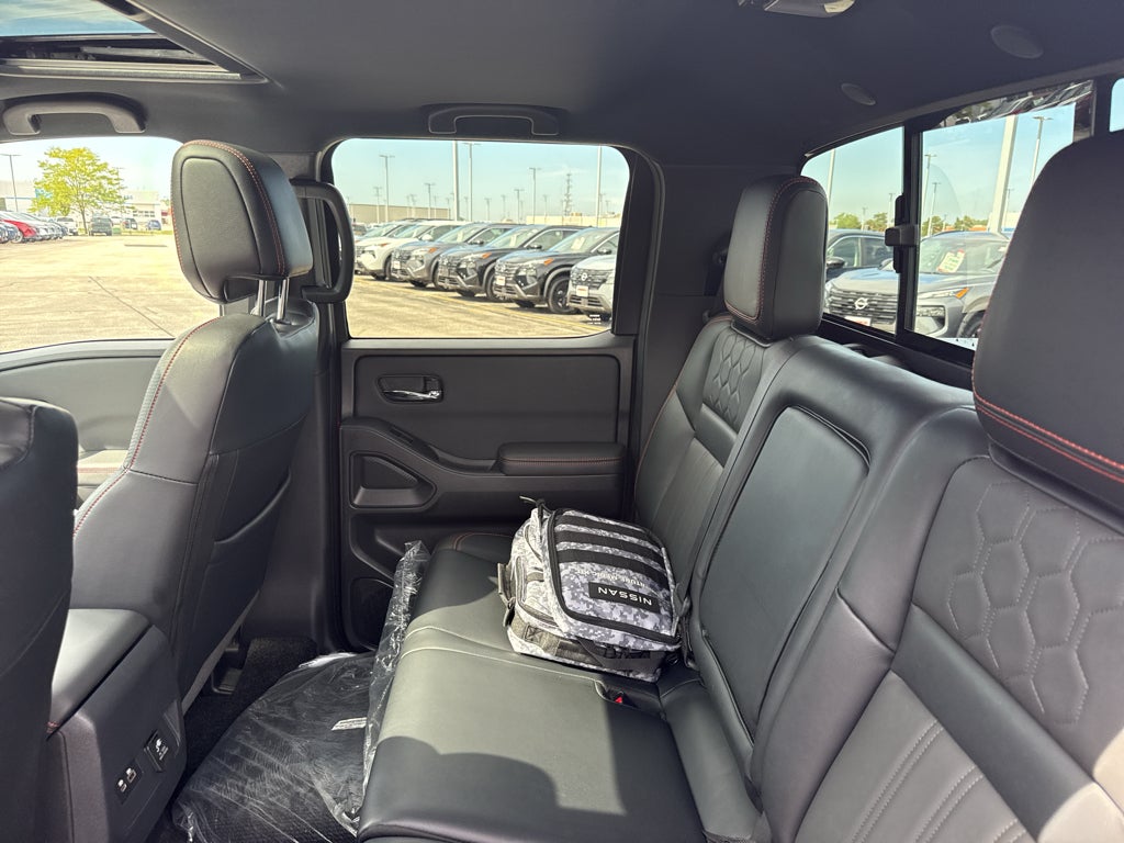 2023 Nissan Frontier Crew Cab 4x4 PRO-4X Auto *Ltd Avail*