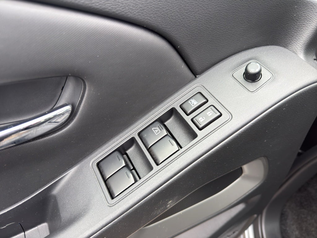 2023 Nissan Frontier Crew Cab 4x4 SV Auto *Ltd Avail*