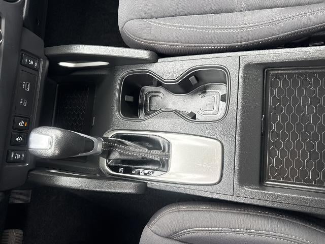 2023 Nissan Frontier Crew Cab 4x4 SV Auto