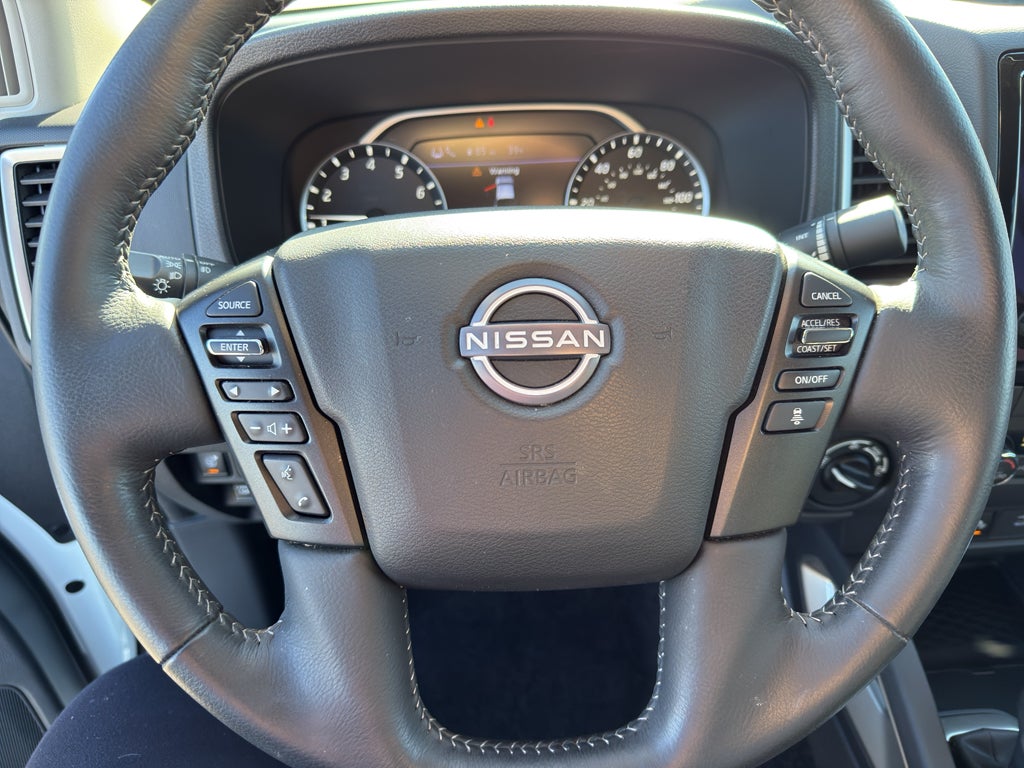 2024 Nissan Frontier Crew Cab 4x4 SV