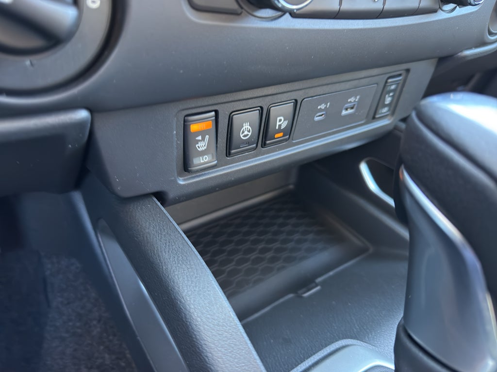 2024 Nissan Frontier Crew Cab 4x4 SV