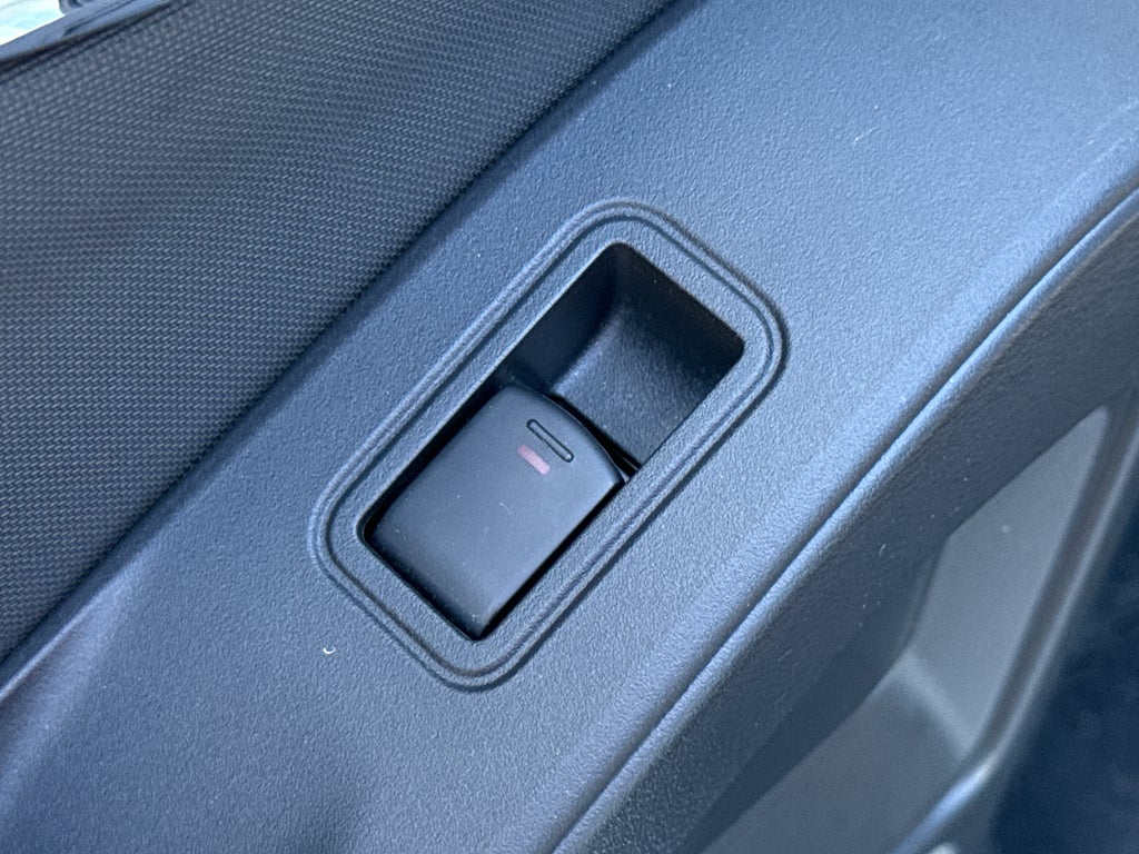 2024 Nissan Frontier Crew Cab 4x4 SV