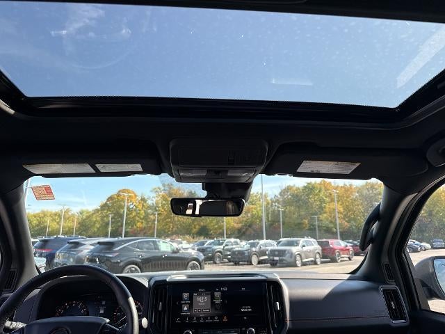 2025 Nissan Frontier Crew Cab 4x4 PRO-4X