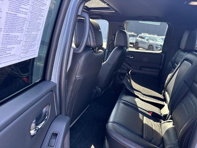 2025 Nissan Frontier Crew Cab 4x4 PRO-4X