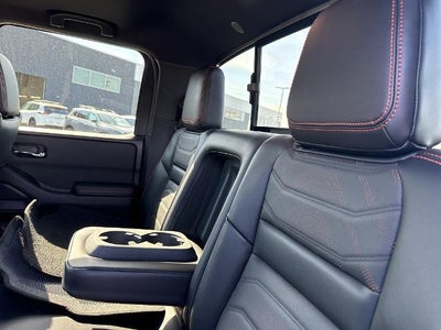 2025 Nissan Frontier Crew Cab 4x4 PRO-4X