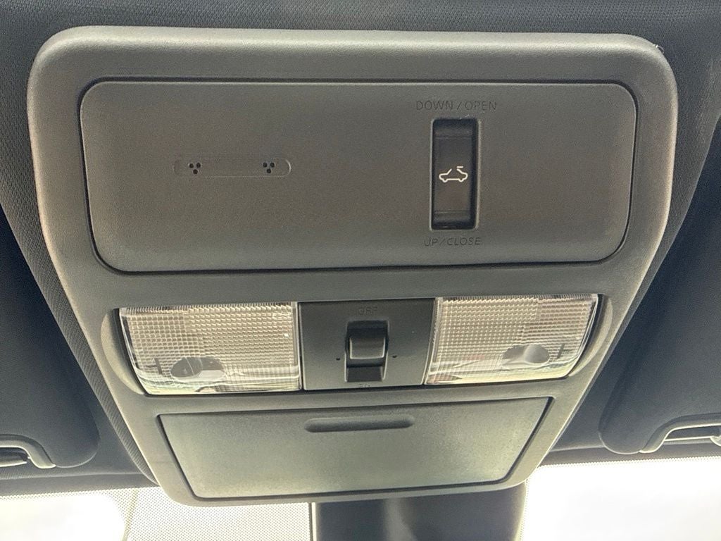 2027 Nissan Frontier Crew Cab 4x4 PRO-4X