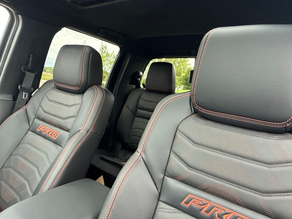 2027 Nissan Frontier Crew Cab 4x4 PRO-4X