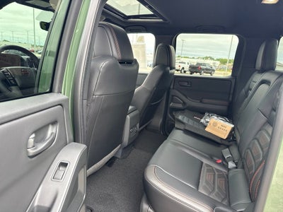 2027 Nissan Frontier Crew Cab 4x4 PRO-4X