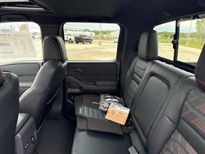 2027 Nissan Frontier Crew Cab 4x4 PRO-4X