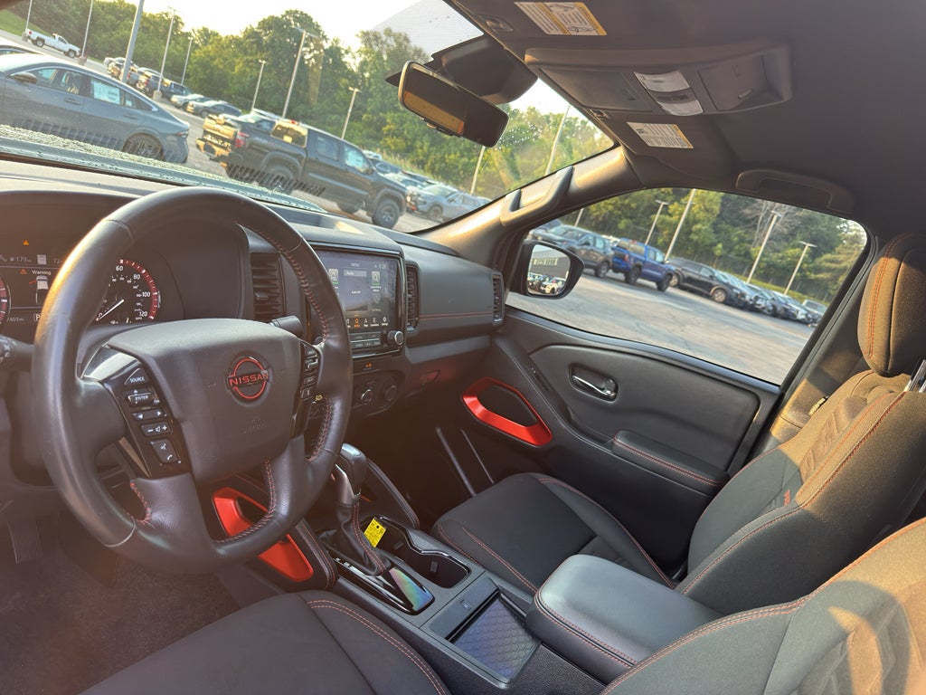 2022 Nissan Frontier Crew Cab 4x4 PRO-4X Auto