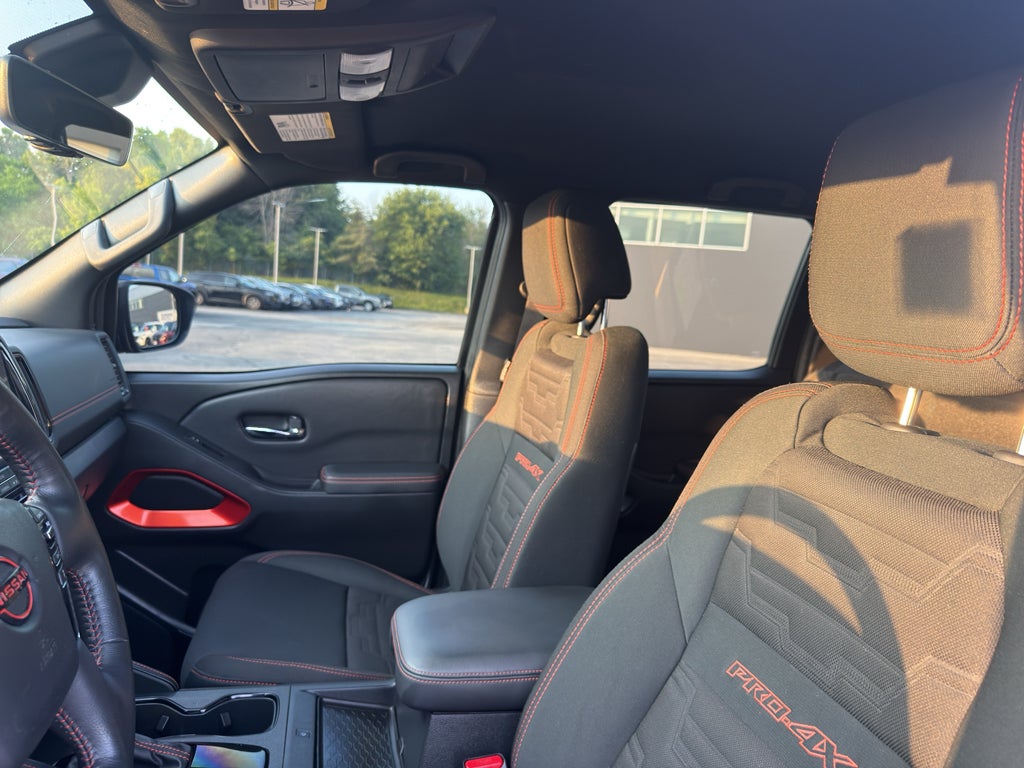 2022 Nissan Frontier Crew Cab 4x4 PRO-4X Auto