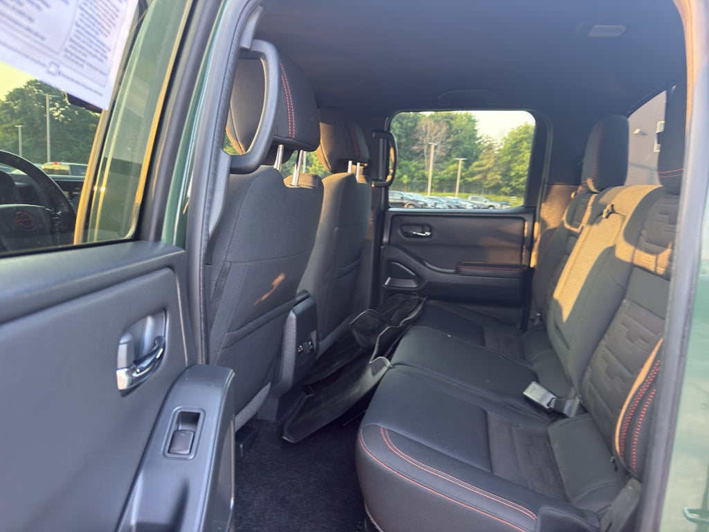 2022 Nissan Frontier Crew Cab 4x4 PRO-4X Auto