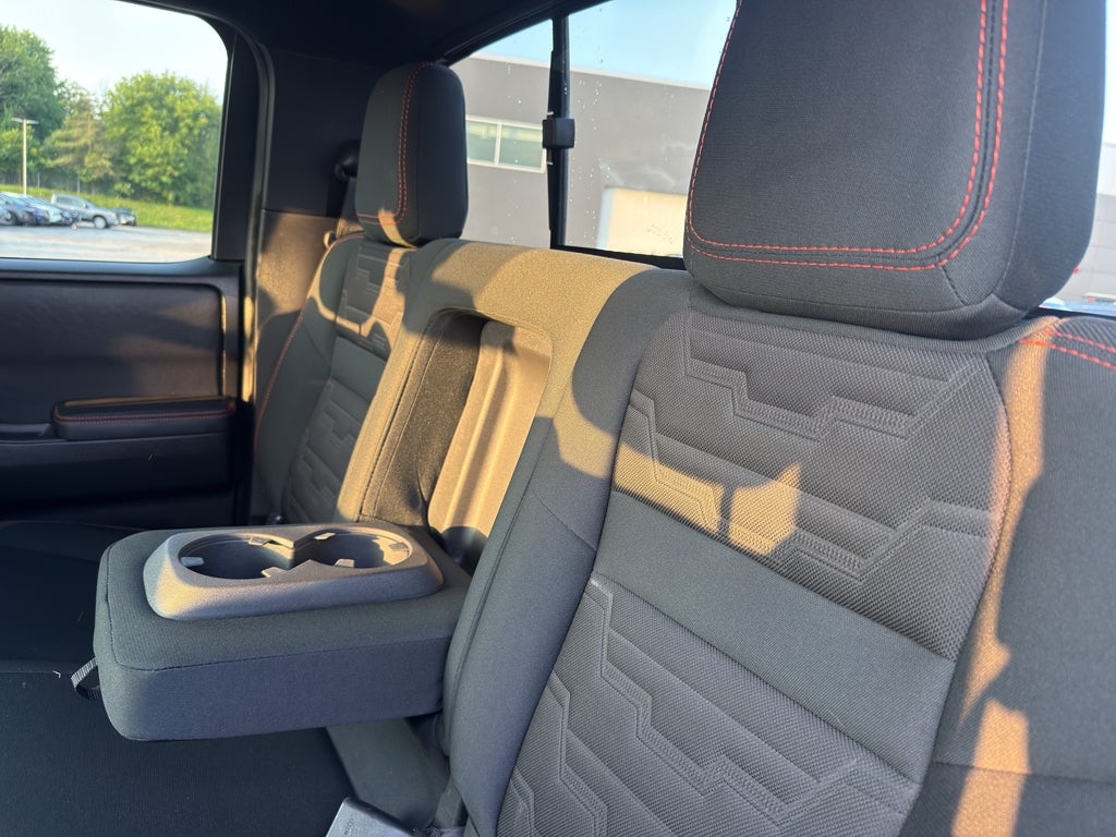 2022 Nissan Frontier Crew Cab 4x4 PRO-4X Auto