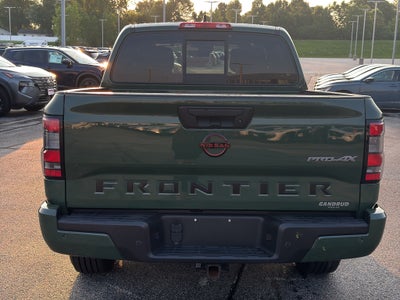 2022 Nissan Frontier Crew Cab 4x4 PRO-4X Auto