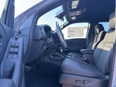 2026 Nissan Frontier Crew Cab 4x4 SV