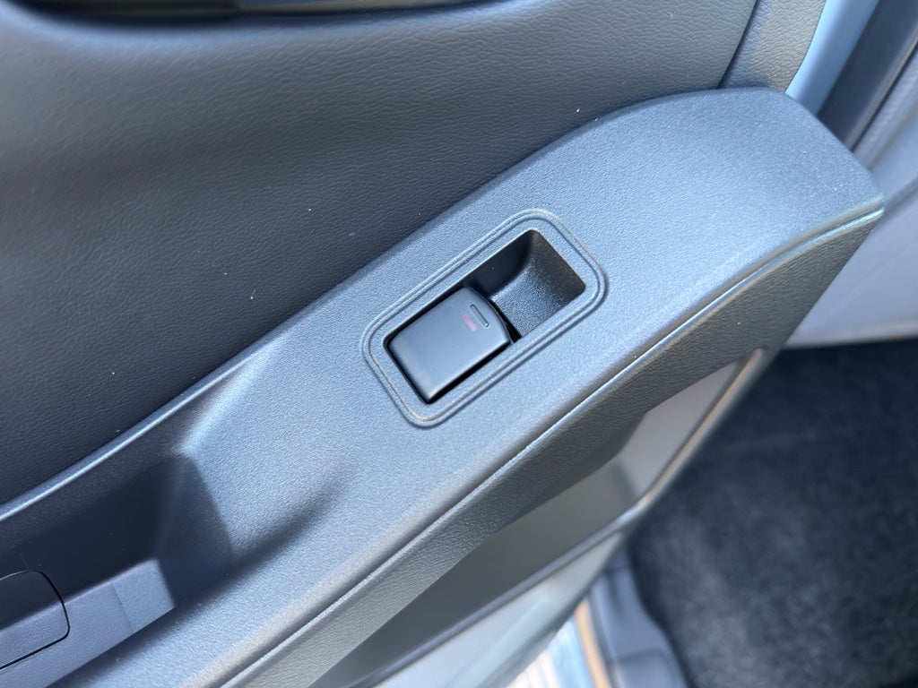 2026 Nissan Frontier Crew Cab 4x4 SV