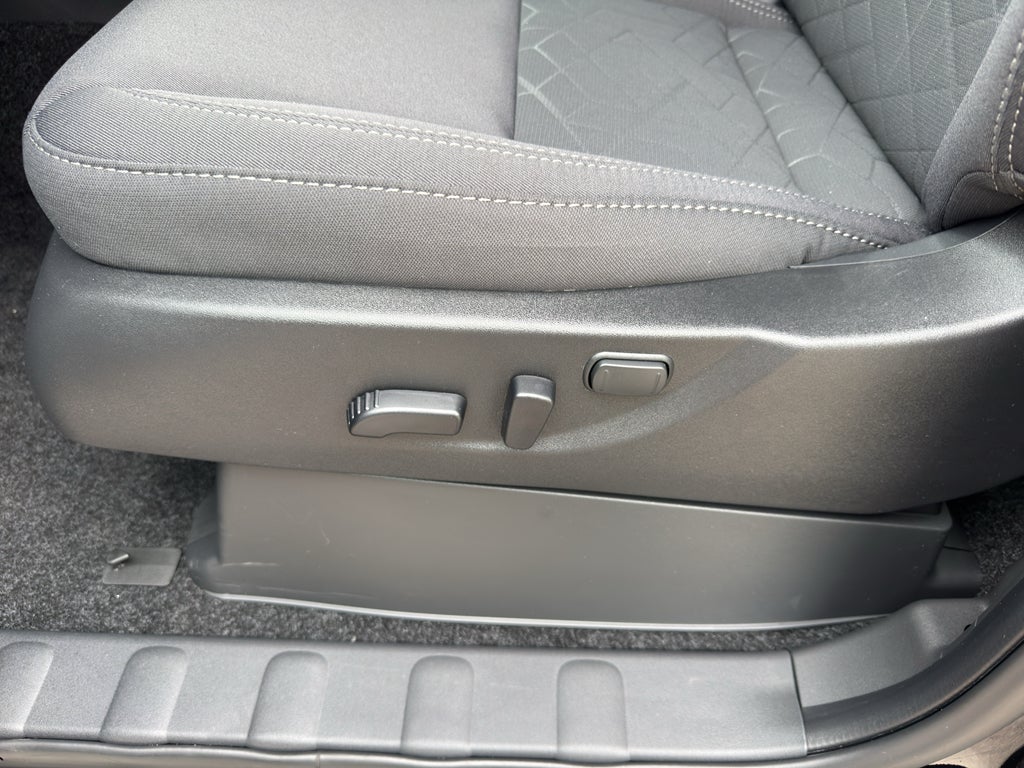 2026 Nissan Frontier Crew Cab 4x4 SV