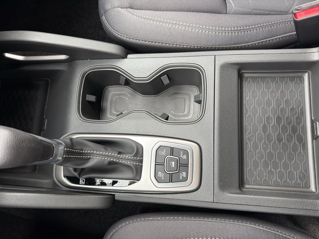 2026 Nissan Frontier Crew Cab 4x4 SV