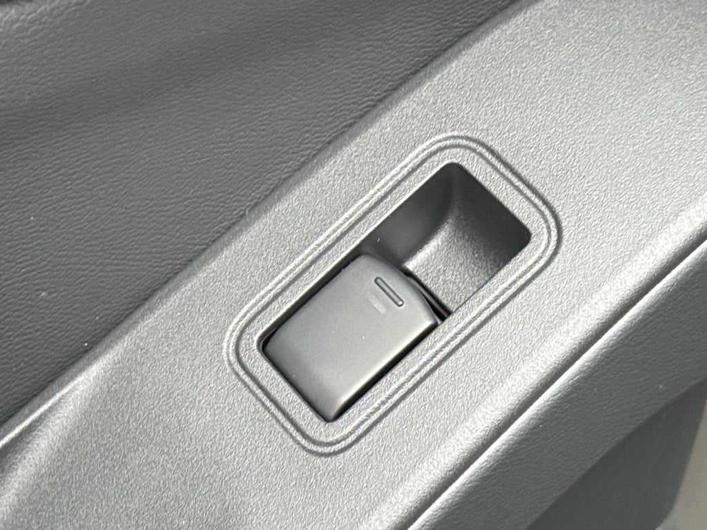 2026 Nissan Frontier Crew Cab 4x4 SV