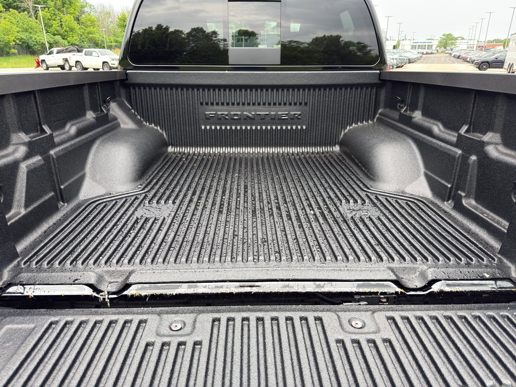 2026 Nissan Frontier Crew Cab 4x4 SV