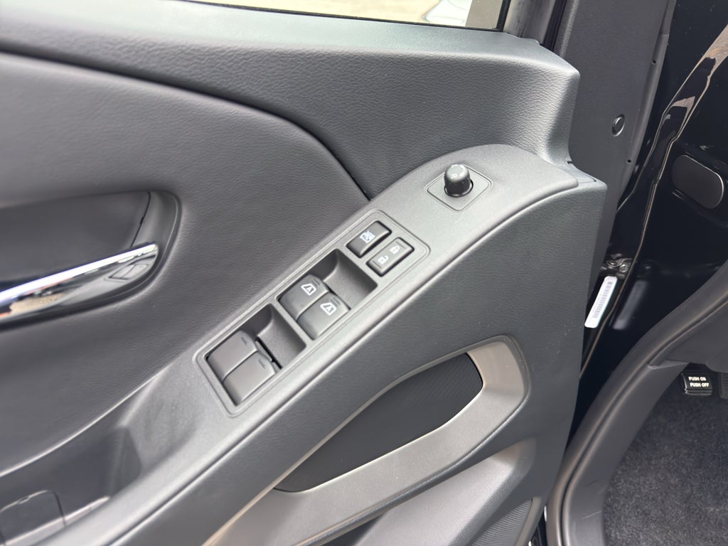 2026 Nissan Frontier Crew Cab 4x4 SV