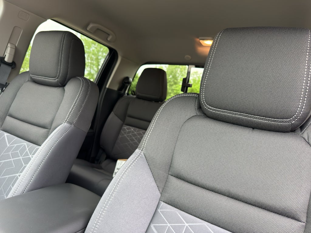 2026 Nissan Frontier Crew Cab 4x4 SV