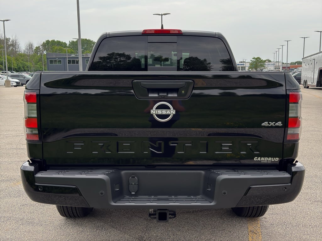 2026 Nissan Frontier Crew Cab 4x4 SV