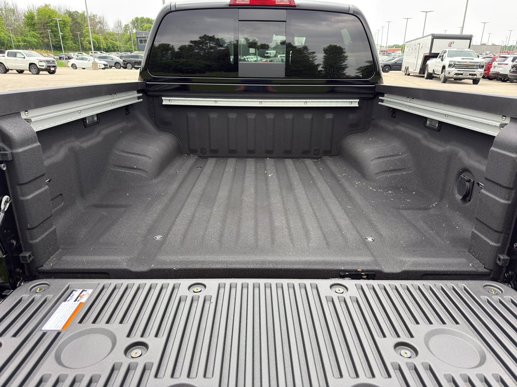 2026 Nissan Frontier Crew Cab 4x4 SV