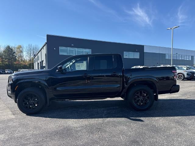 2027 Nissan Frontier Crew Cab 4x4 SV