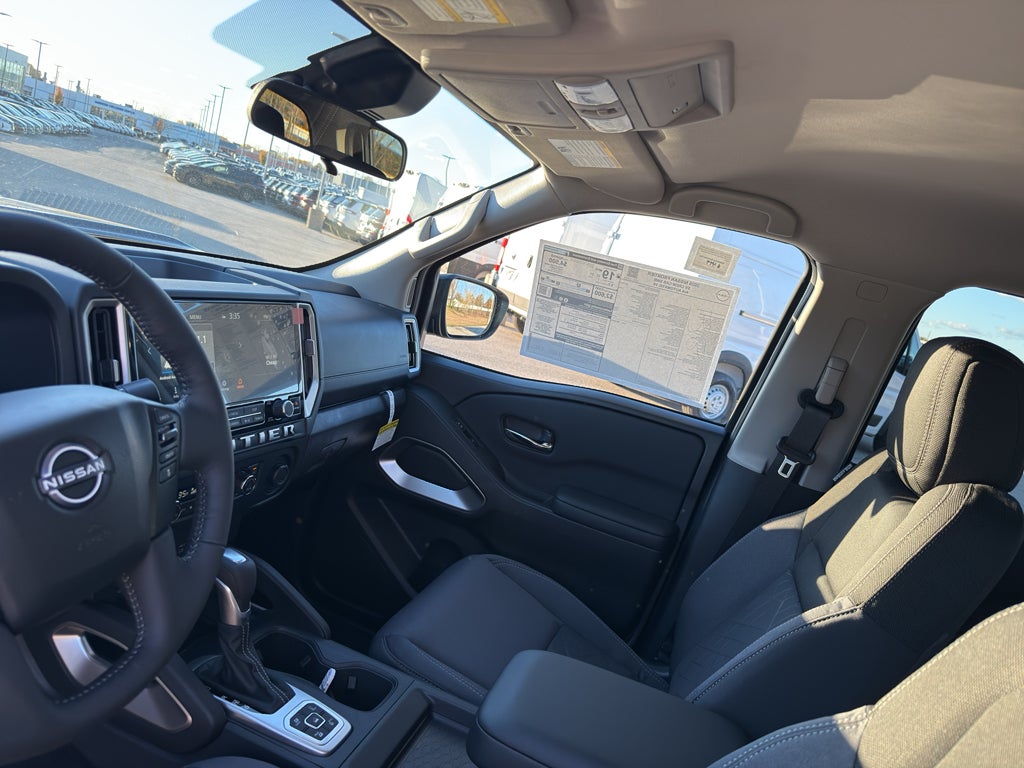 2026 Nissan Frontier Crew Cab 4x4 SV