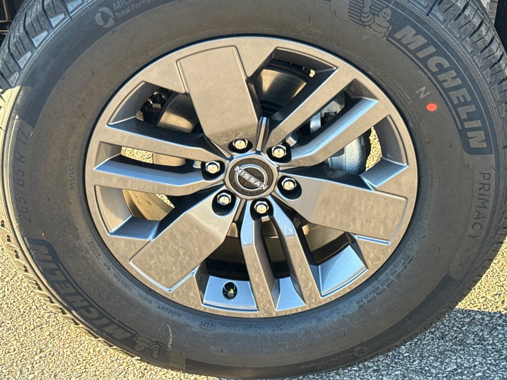 2026 Nissan Frontier Crew Cab 4x4 SV