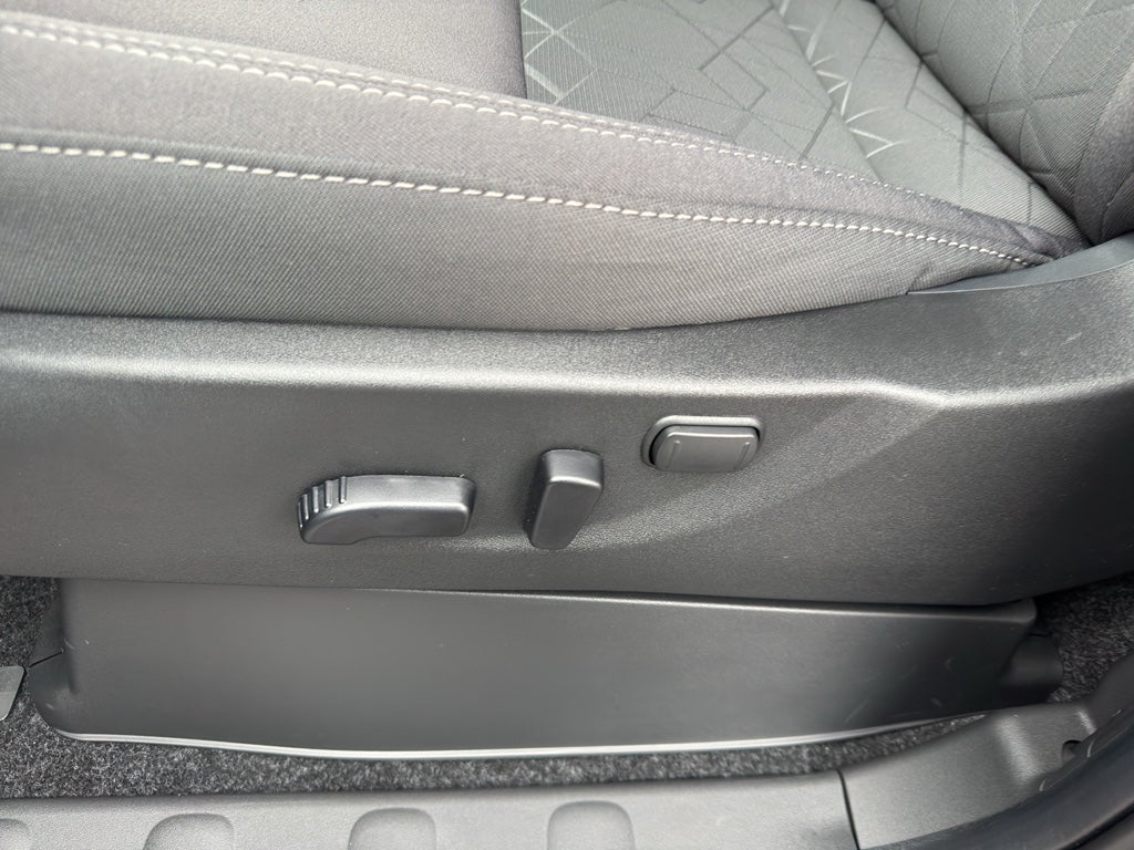 2026 Nissan Frontier Crew Cab 4x4 SV