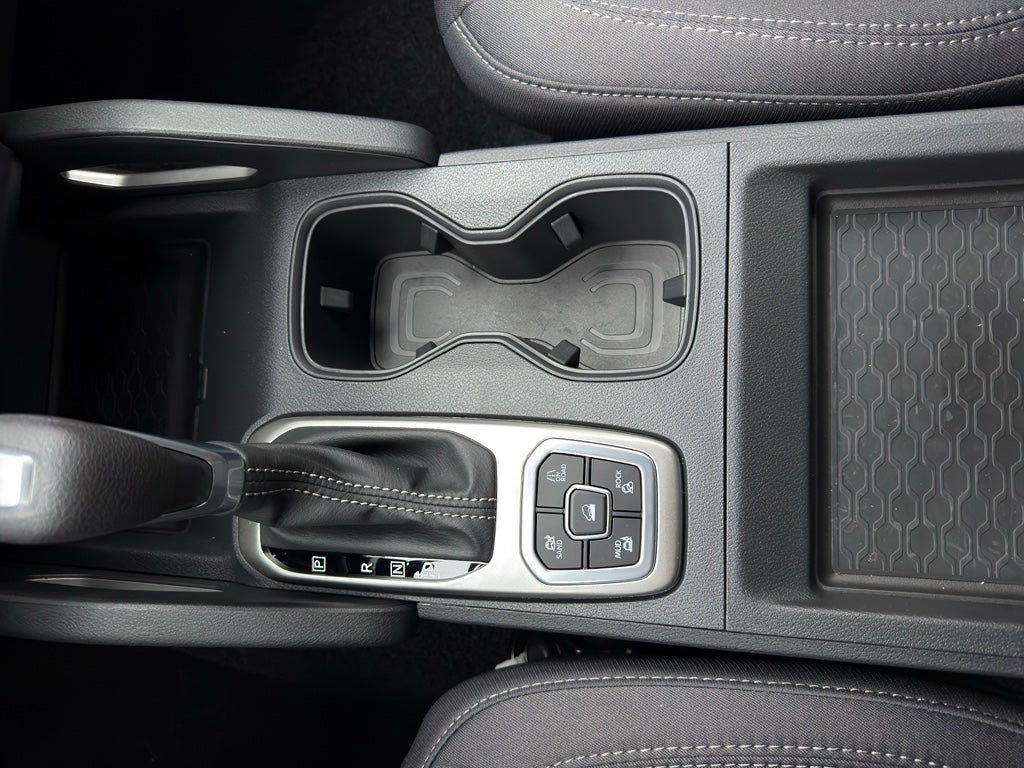 2026 Nissan Frontier Crew Cab 4x4 SV