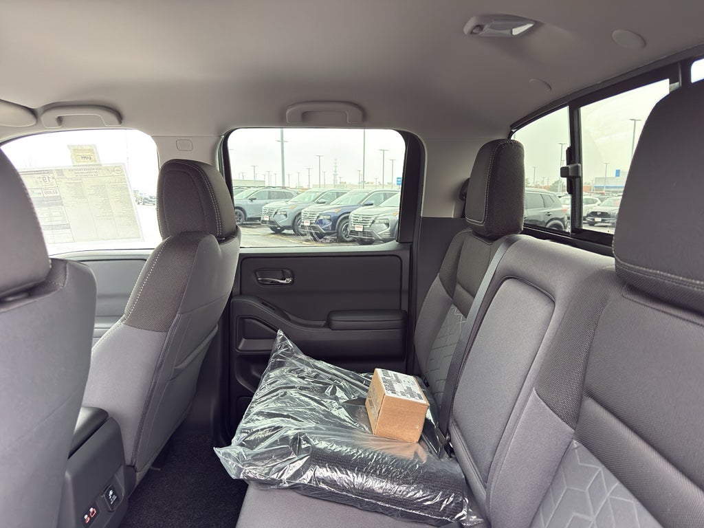 2026 Nissan Frontier Crew Cab 4x4 SV