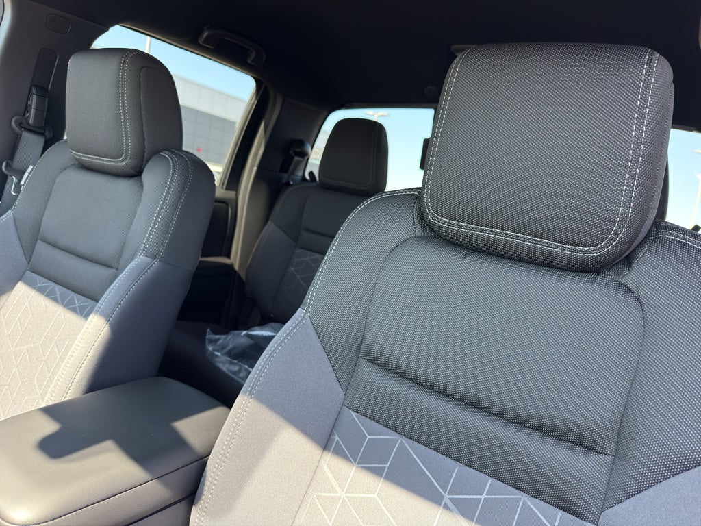2026 Nissan Frontier Crew Cab 4x4 SV