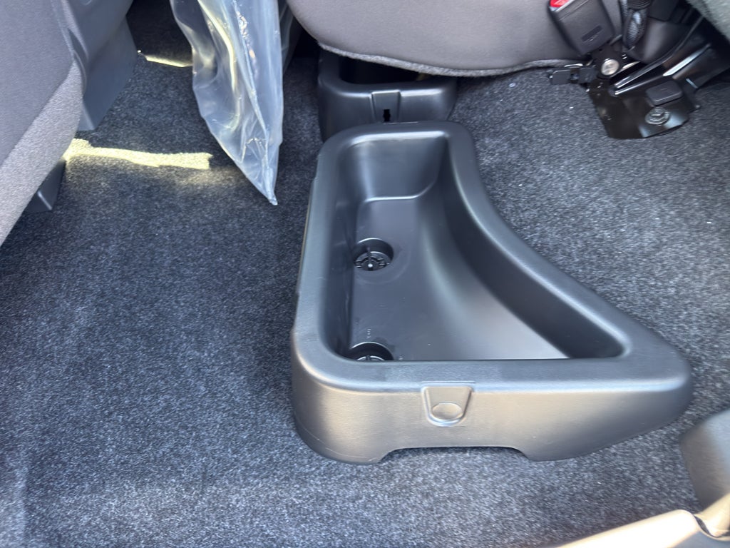 2026 Nissan Frontier Crew Cab 4x4 SV