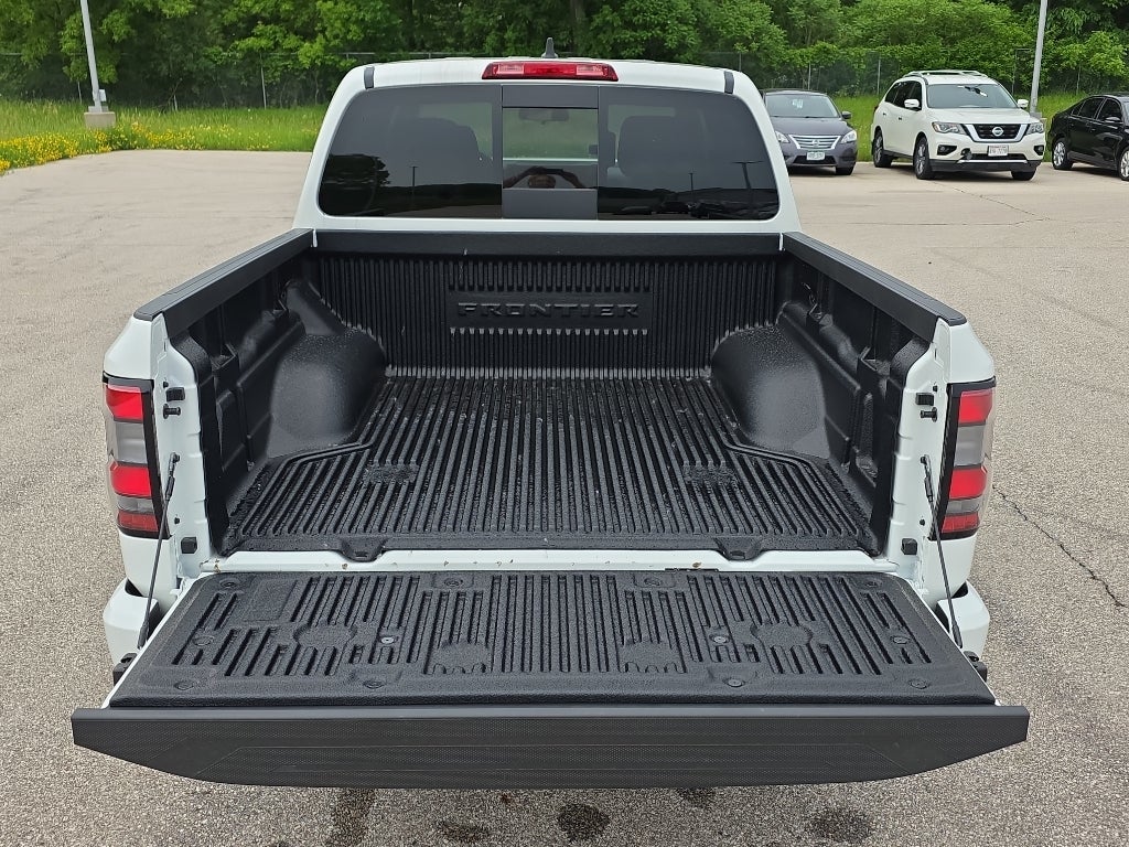 2026 Nissan Frontier Crew Cab 4x4 SV