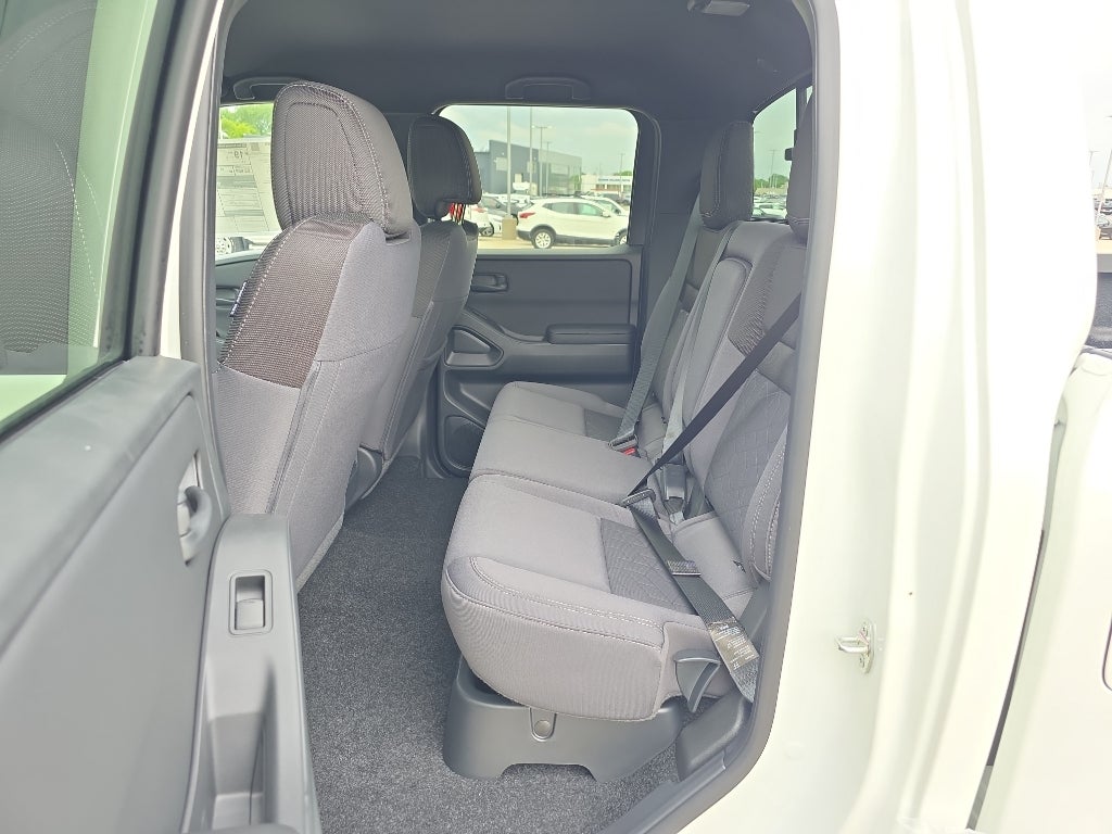 2026 Nissan Frontier Crew Cab 4x4 SV