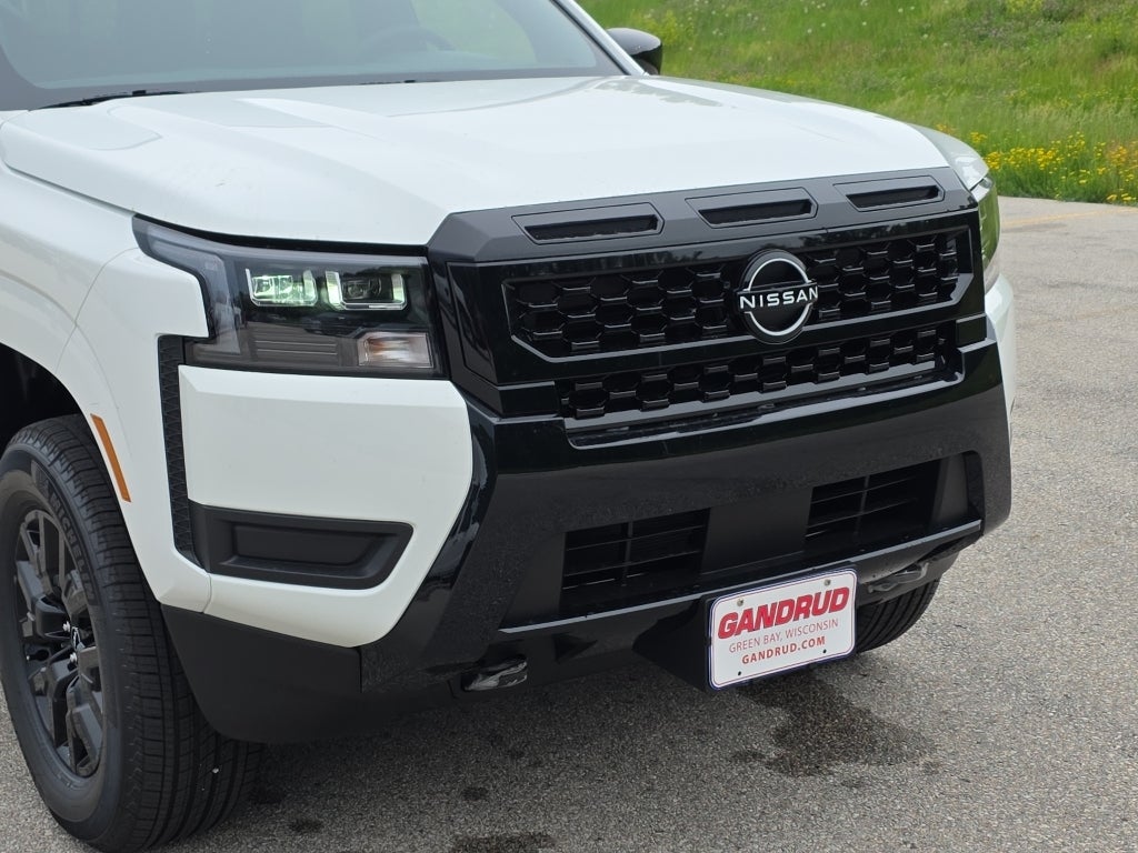 2026 Nissan Frontier Crew Cab 4x4 SV