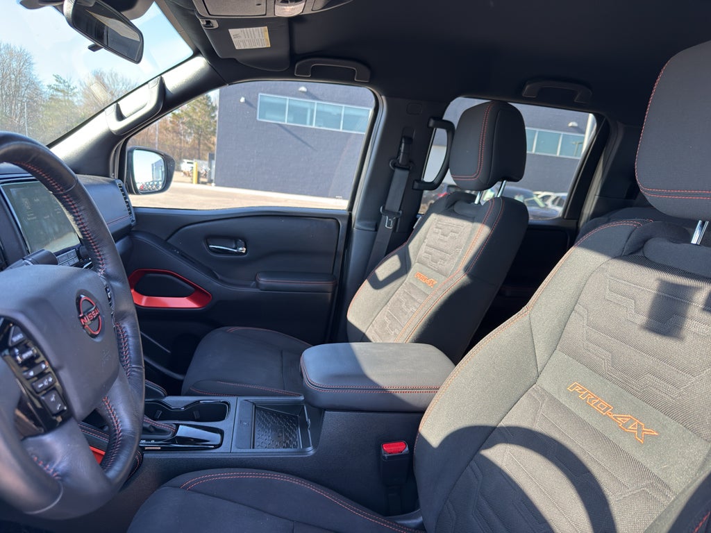 2023 Nissan Frontier Crew Cab 4x4 PRO-4X Auto *Ltd Avail*