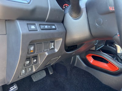 2023 Nissan Frontier Crew Cab 4x4 PRO-4X Auto *Ltd Avail*