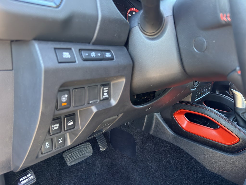 2023 Nissan Frontier Crew Cab 4x4 PRO-4X Auto *Ltd Avail*
