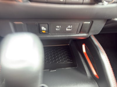 2023 Nissan Frontier Crew Cab 4x4 PRO-4X Auto