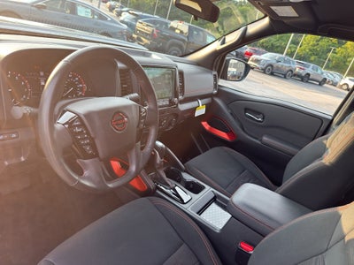 2023 Nissan Frontier Crew Cab 4x4 PRO-4X Auto