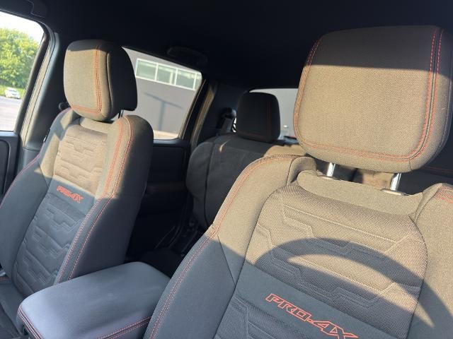 2023 Nissan Frontier Crew Cab 4x4 PRO-4X Auto